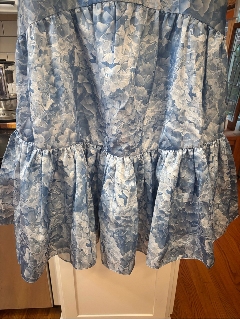 new Sachin and Babi Rori v neck mikado tiered gown in hydrangea blooms blue - Picture 6 of 9